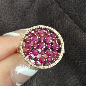 EUC Ruby and Diamond Ring 14k gold